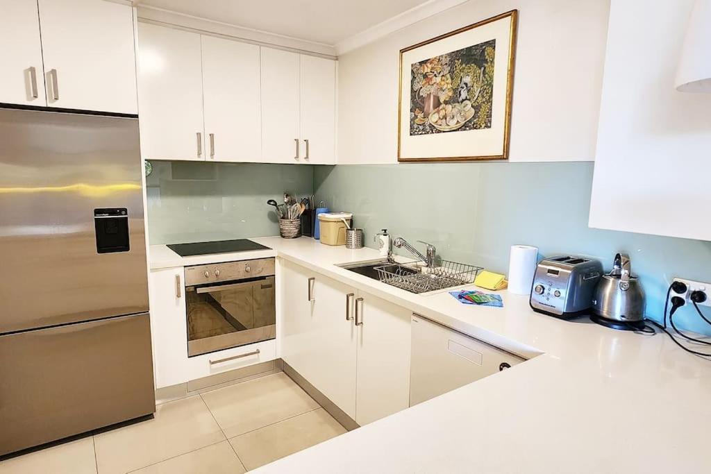 Impressive Centrally Located Penthouse Sydney